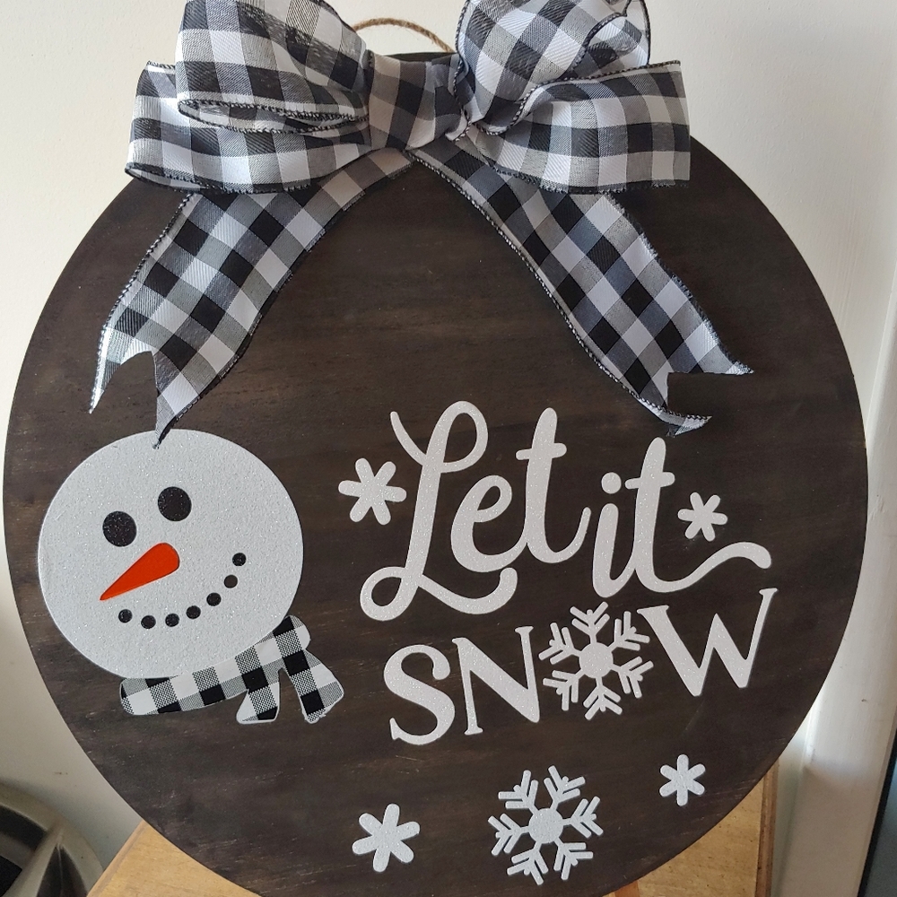 18" Snowman Door Round
